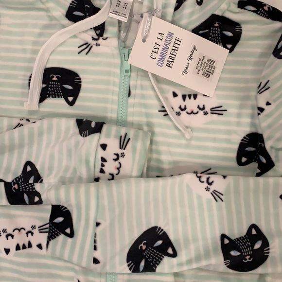 Cute Onsie NWT - Picture 4 of 7